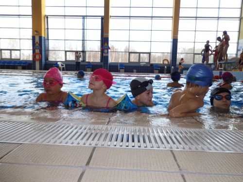 Doskonalenie umiejętności pływackich 086