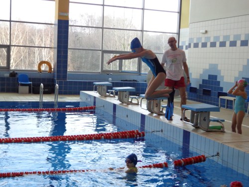 Doskonalenie umiejętności pływackich 119