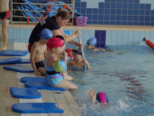 Doskonalenie umiejętności pływackich 161