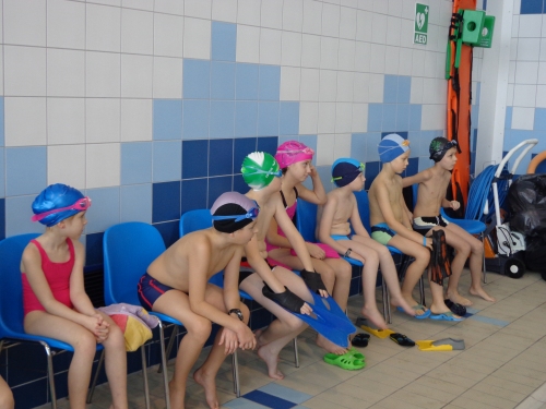 Doskonalenie umiejętności pływackich 190