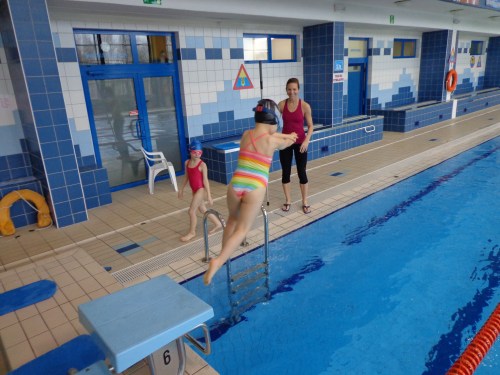 Doskonalenie umiejętności pływackich 296